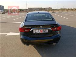 نيسان ماكسيما